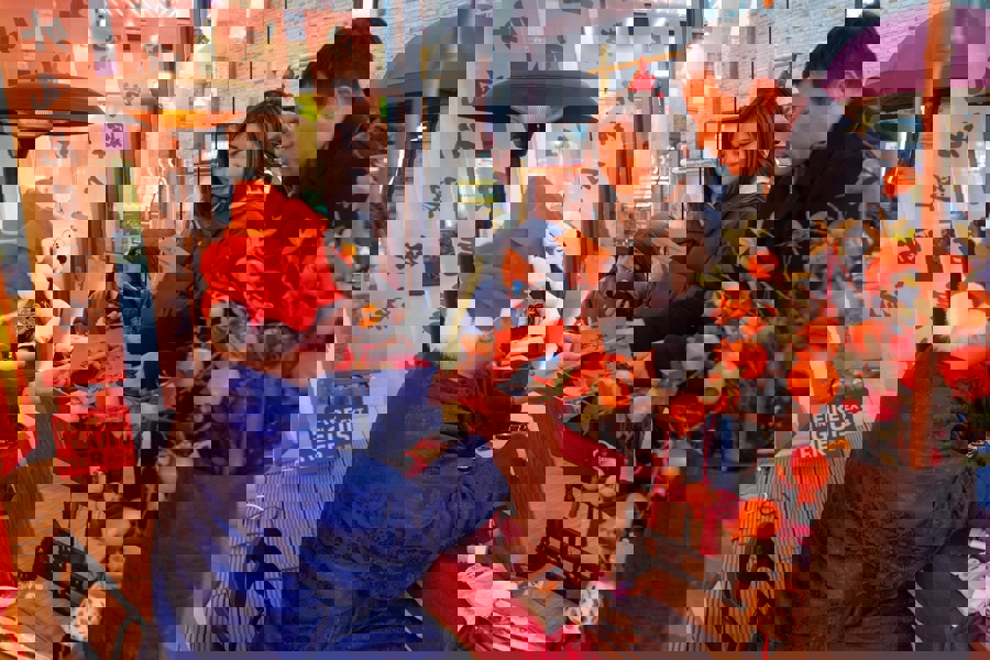 感受传统中的新意,今潮8弄元宵庙会开启