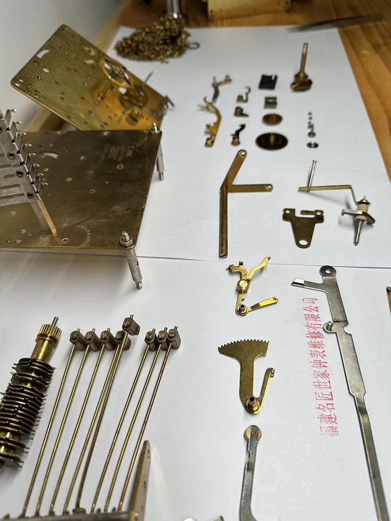 修复时光的匠人福建名匠世家钟表维修培训庄师傅(图5) 微信图片_20240129131146.jpg