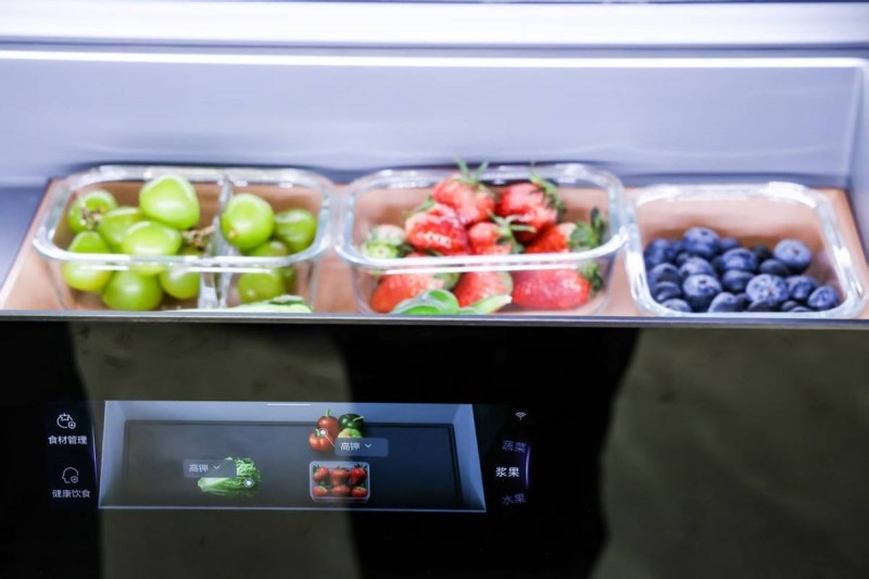 不卷保鲜天数，专注营养留存！卡萨帝冰箱1.5w+价位段拿下近半市场(图2)