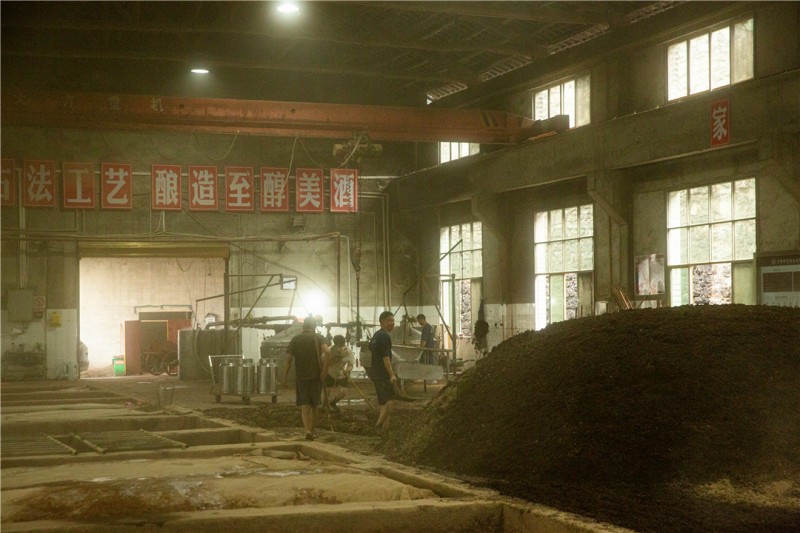 国民酱酒凭实力出圈：价格5880元53度勇士的荣耀酒尊享版(图3)