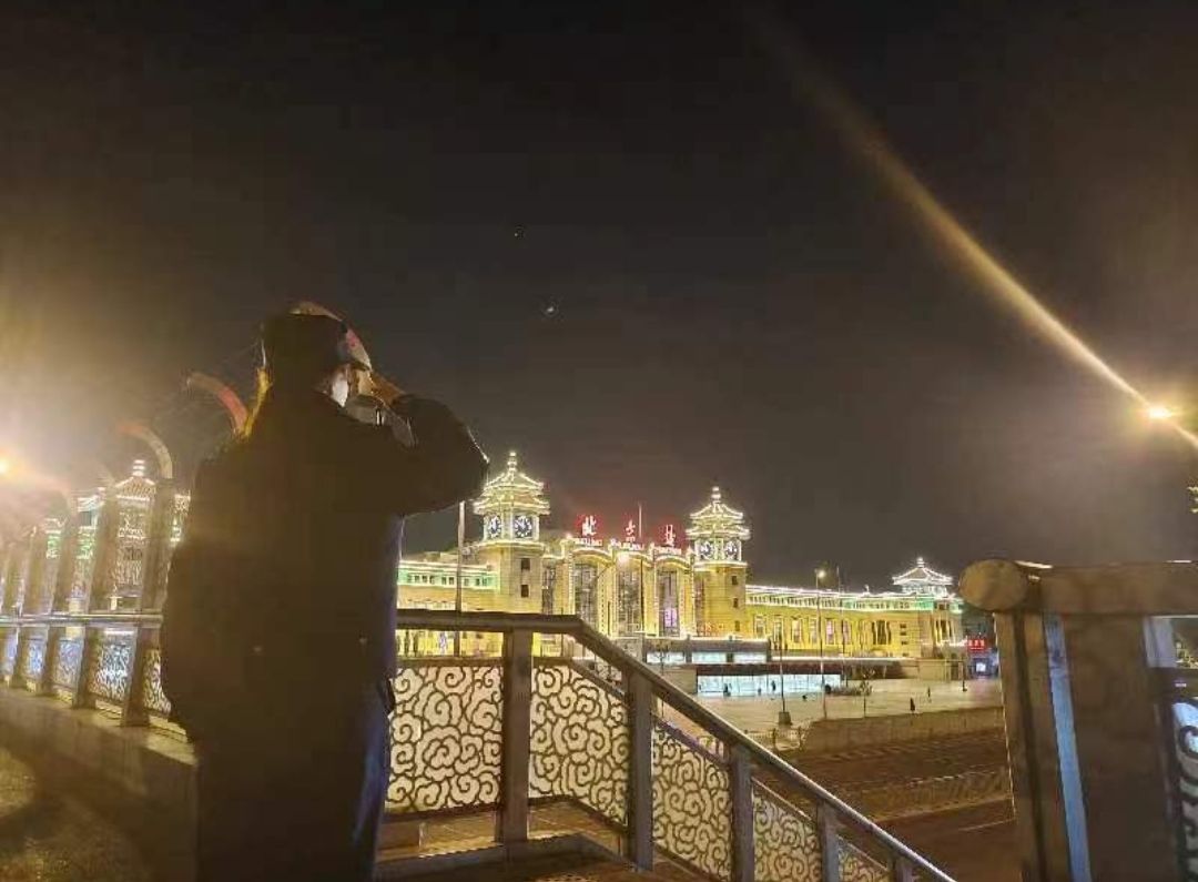 【新春走基层】我在岗位“守岁” 守护团圆平安(图7) 【新春走基层】我在岗位“守岁” 守护团圆平安(图7)