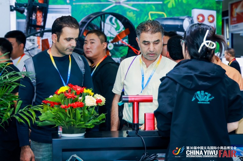 第30届中国义乌国际小商品博览会-出口商品展圆满收官(图5) 第30届中国义乌国际小商品博览会-出口商品展圆满收官(图5)